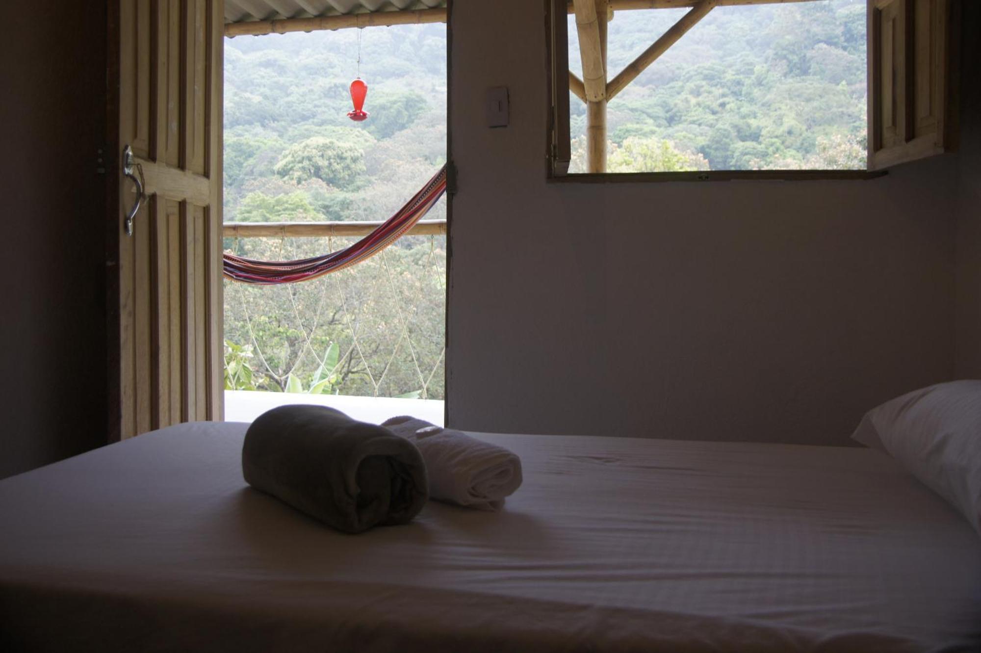 Hostal Vista Verde มินกา ภายนอก รูปภาพ